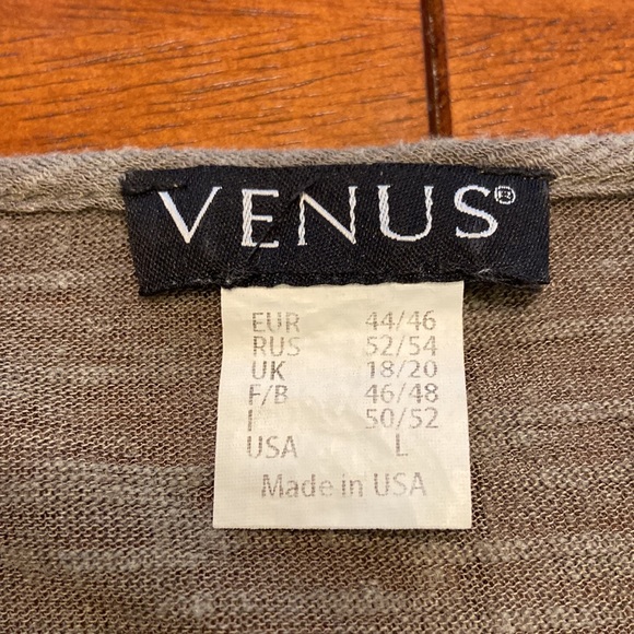 Venus Crochet Front Top - Picture 7 of 8